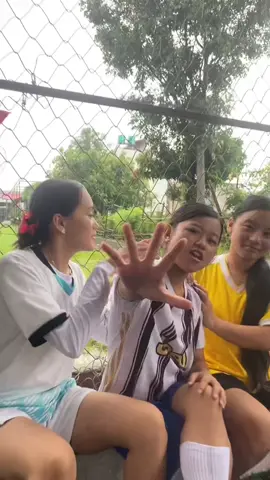 Aadi mtra vya xa😂😂#damak_jhapa🌻💙 #comedy_video😂 #footsol_team @Sandhya💋🫶 @Arkit Chamling Rai @@minalimbumina81 @अस्मि नाछिरिङ् राई @P. 