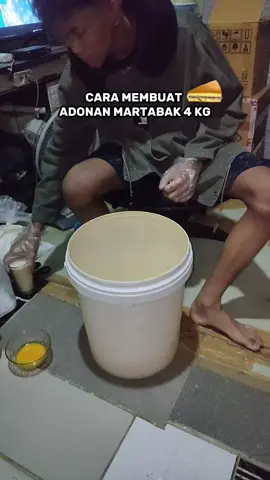 buat yang mau bikin 1 kg, tinggal hitung bagi 4 aja jadi  bisa dicoba di rumah 