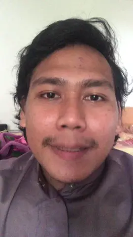 Bangun All, alokasi anggaran dikelola serampangan lagi. pemerintah memilih mengalokasikan anggaran pendidikan untuk program Makan Bergizi Gratis (MBG) ketimbang menjalankan putusan Mahkamah Konstitusi (MK) tentang sekolah tanpa pungutan biaya. Sebanyak 44,2 persen anggaran pendidikan dialihkan untuk MBG, bukannya melaksanakan putusan sekolah gratis malah langganan nabrak konstitusi lagi. #fyp #foryou #foryoupage #viral #fyppppppppppppppppppppppp 