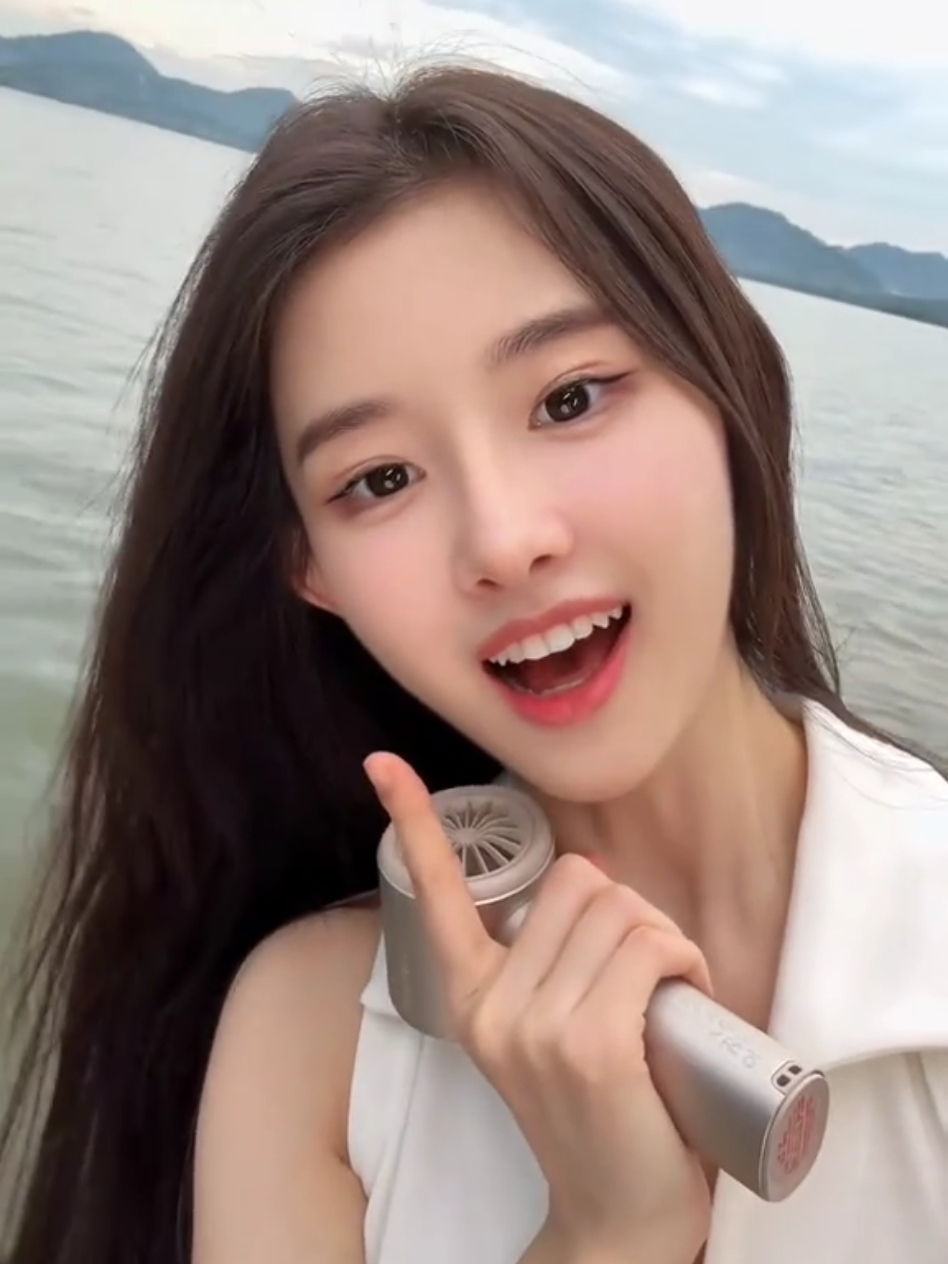 唇享版 #小思思💗 #清纯甜美 