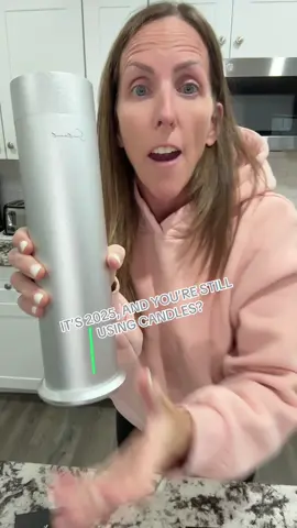 This waterless oil diffuser will make your house smell amazing. #waterlessoildiffuser #oildiffuser #scentiment #diffuser 