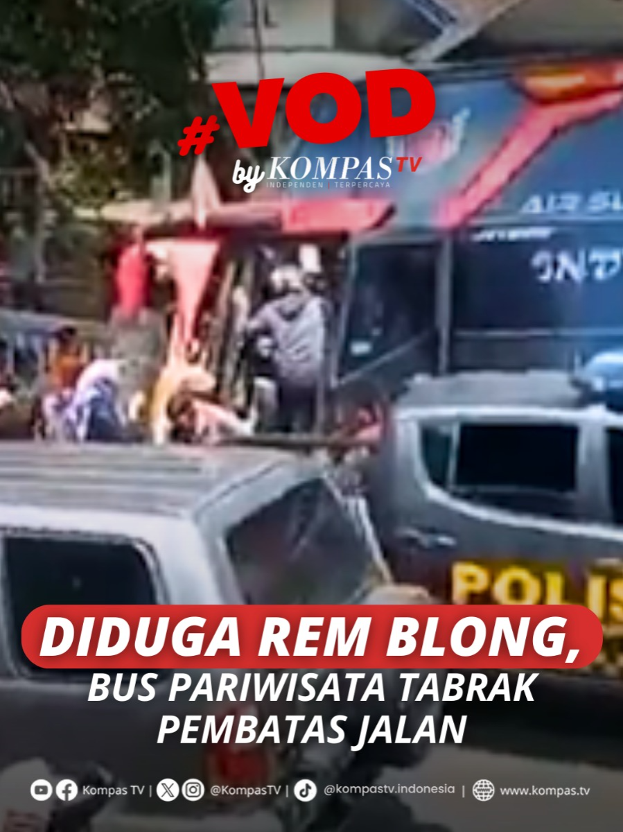 Diduga akibat rem blong, sebuah bus pariwisata mengalami kecelakaan di Jalan Raya Desa Boto, Kecamatan Lumbang, Probolinggo, Jawa Timur (14/9). Bus menabrak pembatas jalan hingga menewaskan 6 orang dan menyebabkan belasan penumpang lainnya luka-luka. Menurut keterangan warga, suara benturan keras terdengar sebelum bus terlihat menabrak pembatas jalan. Bus diketahui baru saja turun dari kawasan wisata Gunung Bromo. Kasus kecelakaan maut ini kini ditangani oleh Satlantas Polres Probolinggo untuk penyelidikan lebih lanjut. Tuliskan komentarmu dan dapatkan berita terkini lainnya di www.kompas.tv serta youtube.com/kompastv #VODKompasTV