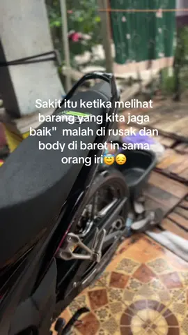 Iri boleh tpi jngn pernah merusak benda orang lain#fyp #danapelajar #lewatberanda #mhmmdsyaikhoni 