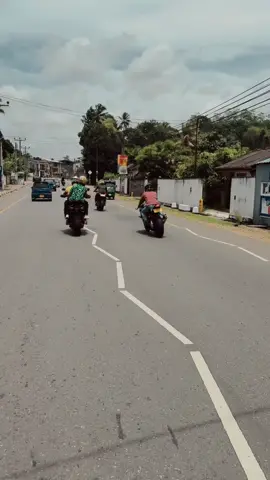Sunday ride ❤️✌. #ninjah2#bmw1000xl#bmws1000rr#drz400sm#bmws1000r #foryou #trending #bihanduhansitha #10millionadoptions #fyp #highcapacitysrilanka🇱🇰 #Biscoitocut #withbrothers #dreambike #onemillionaudition @ashan_malinga @Manoj Weerakoon ❤️