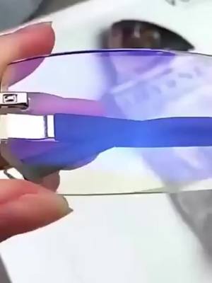 Gafas TR90 Pro Titanium sin montura: multifocales, ligeras y elegantes. ¡Restaura tu visión!