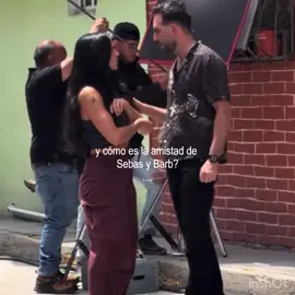 neta los amoo se la pasan a toda madre JAJAJAJA @sebastian martinez @Bárbara de regil  #foryou1 #rosariotijeras #RT5 #sebastianmartinez #barbaraderegil 