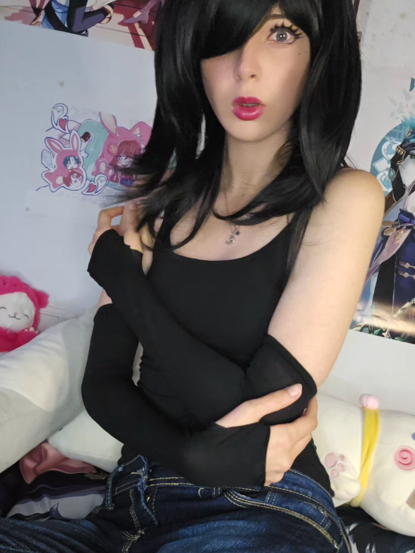 I'm so sleepy 😭 #parati #sn0wy_c0splay #Julia #tcoaal #tcoaalcosplay 