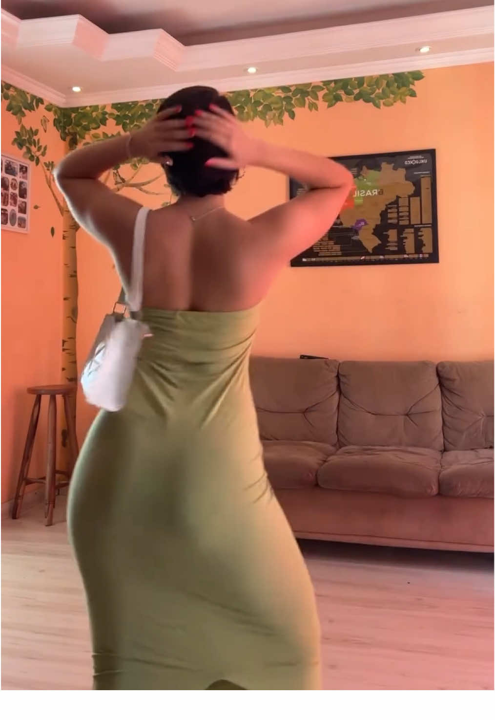 Her fit on fleek.  . #Sundress #Sundresses #SundressSeason #trend #hersundressonfleek 