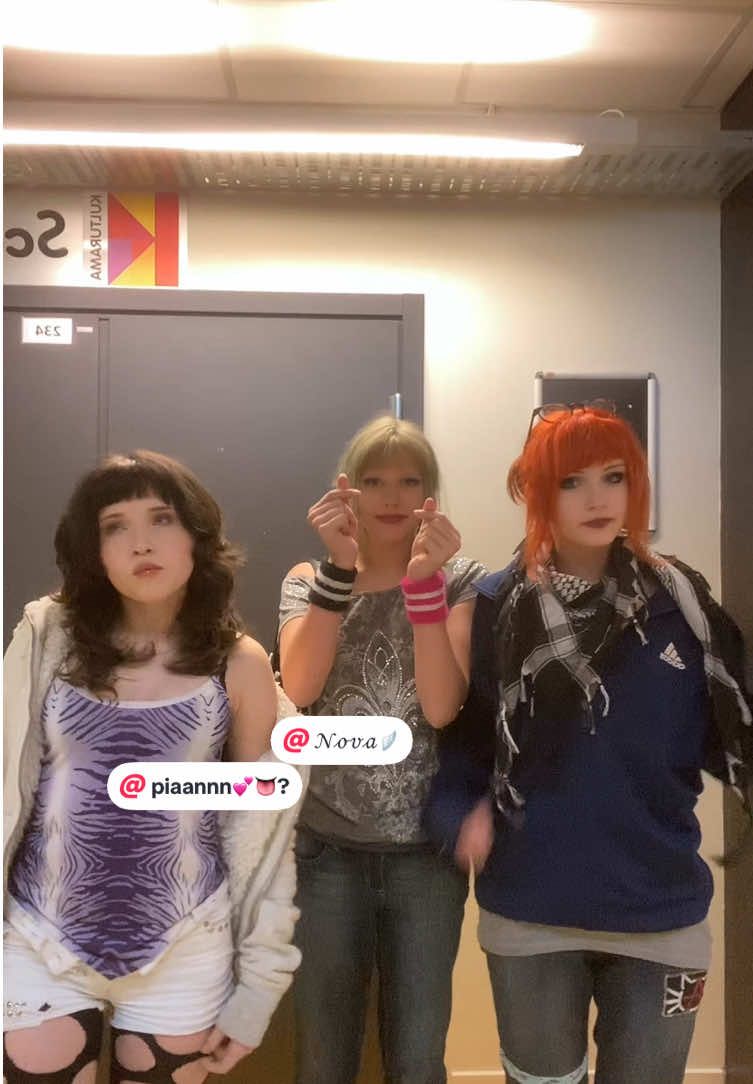 Pia och nova mina älsklingar😌 #alternative #ootw #unity #fyp #kulturama 