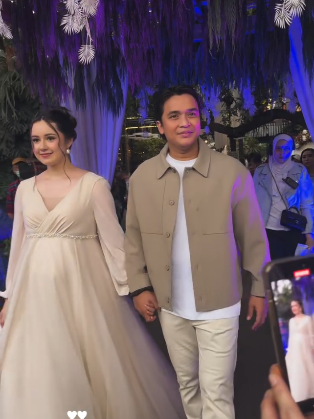 acara gender reveal anak Billy syahputra dan Vika #billysyahputra #vika #genderreveal 