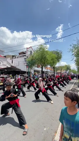 admin absen #pencaksilatindonesia🇮🇩 #pencakmalioborofestival #pagarnusaindonesia #gasmi #tegalistighfaryogyakarta @R.T. Soegeng kingkang Hadipuro @𝕾𝖗𝖎𝖐𝖆𝖓𝖉𝖎 𝐓𝐈 