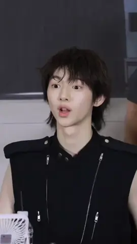 handsome cute is juhoon 🤏#cortis #juhoon #juhoon🐢