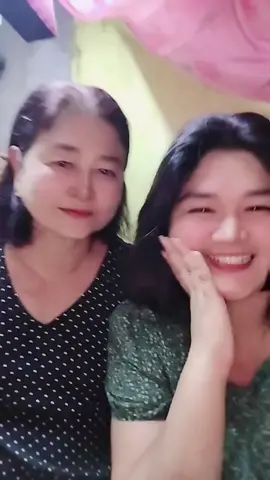 အန်တီကြီးကိုလဲပြုံးစိစိ😂❤#fypシ #ရောက်ချင်တဲ့နေရာရောက်👌 #မြင်ပါများပီးချစ်ကျွမ်းဝင်အောင်လို့🤒🖤 