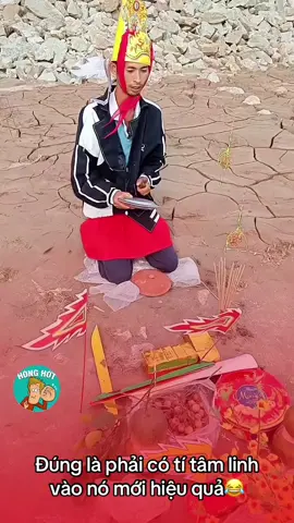 phải có tí lễ vật cho hiệu quả😂 #xuhuongtiktok #fyp #honghotonline #vairalvideo #funny 