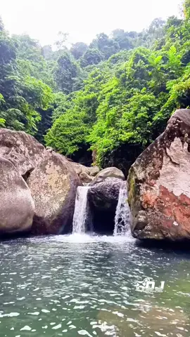 Air terjun lubuk hitam #airterjunlubukhitam  #sumbarrancak  #sumbar #wisatasumbar #wisataindonesia #indonesia🇮🇩 #wonderfulindonesia 
