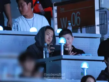 di tunggu selca nya Hoshi🤍 #jeonghan #wonwoo #hoshi #woozi #seventeen Ctto