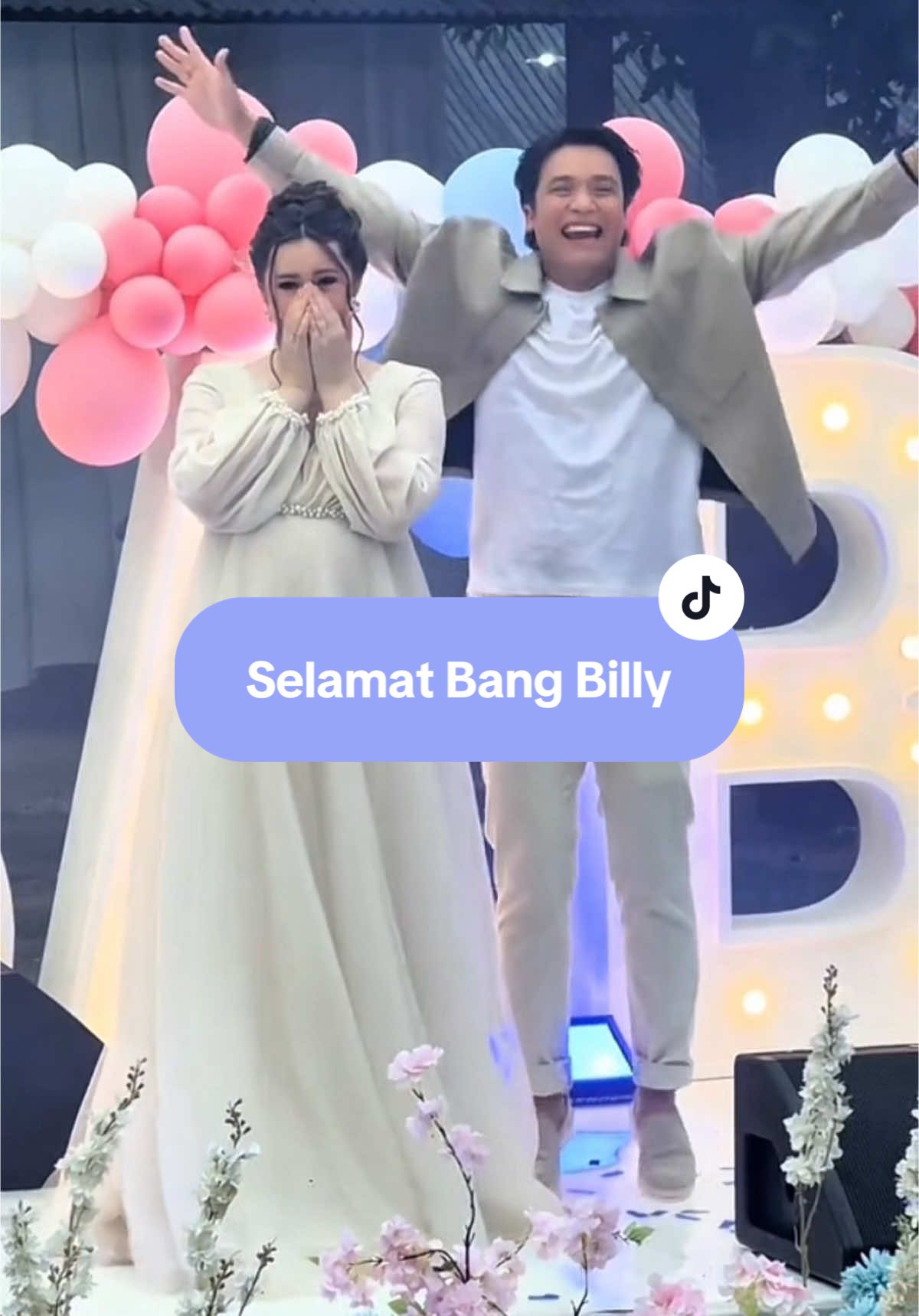 Selamat bang billy 😍😍 #billysyahputra #vika #gendereveal 