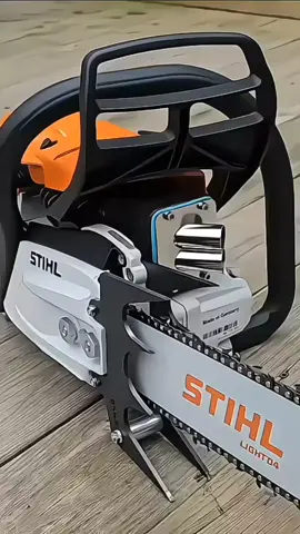 👉 Klik link di bio buat cek produknya sekarang! 🛒✨ #alatserbaguna #mesinpemotongkayu #alatpotongkayu #STIHL #stihloriginal 