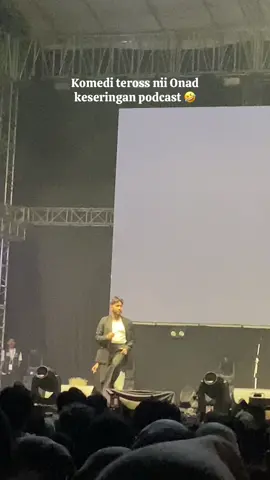 Tibatiba bgtt f*ck u gen z 😭😭🫵🏻 Habibb lihat Onad nii bibbb @Husein Ja’far @Onadio Beby Leonardo @Veteran Cup Festival #veterancup #veterancupfestival #veterancupfest2025 #konser #konserjogja 