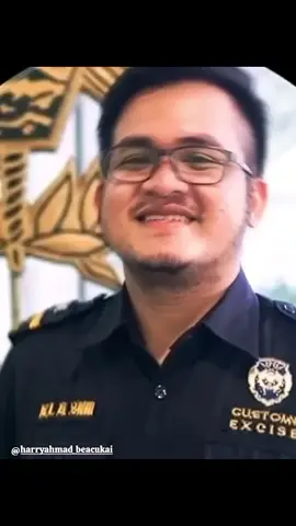 segera secepatnya di urus Terima kasih 🙏🙏🙏Assalamualaikum SELAMAT MALAM Sahabat Bea Cukai Indonesia.  Ada Beberapa Paket Luar Negeri Yang Berasal Dari London Dan Malaysia , Taiwan . Sudah Lama Dan Belum Di Ambil. Bagi Teman-Teman Yang Merasa Mempunyai Kiriman Silahkan Konfirmasi Ke Saya Via INBOX / WA TerimaKasih ⚠️ Hindari Pengurusan Melalui Agen Atau Calo 📢 @sorotan  #beacukaimakinbaik  #BeaCukaiJakarta  #BeaCukai  #beacukaiindonesia