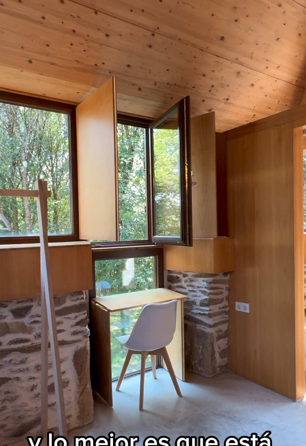 podéis hacer vuestras reservas en Abeiro da Loba en la plataforma @AlohaCamp España , disfrutando así de un descuento de 20€ si lo hacéis  con el enlace que os dejo en historias! 🫶🏼 #alojamientosrurales #casarural #galicia #alojamientosconencanto #caminodesantiago 