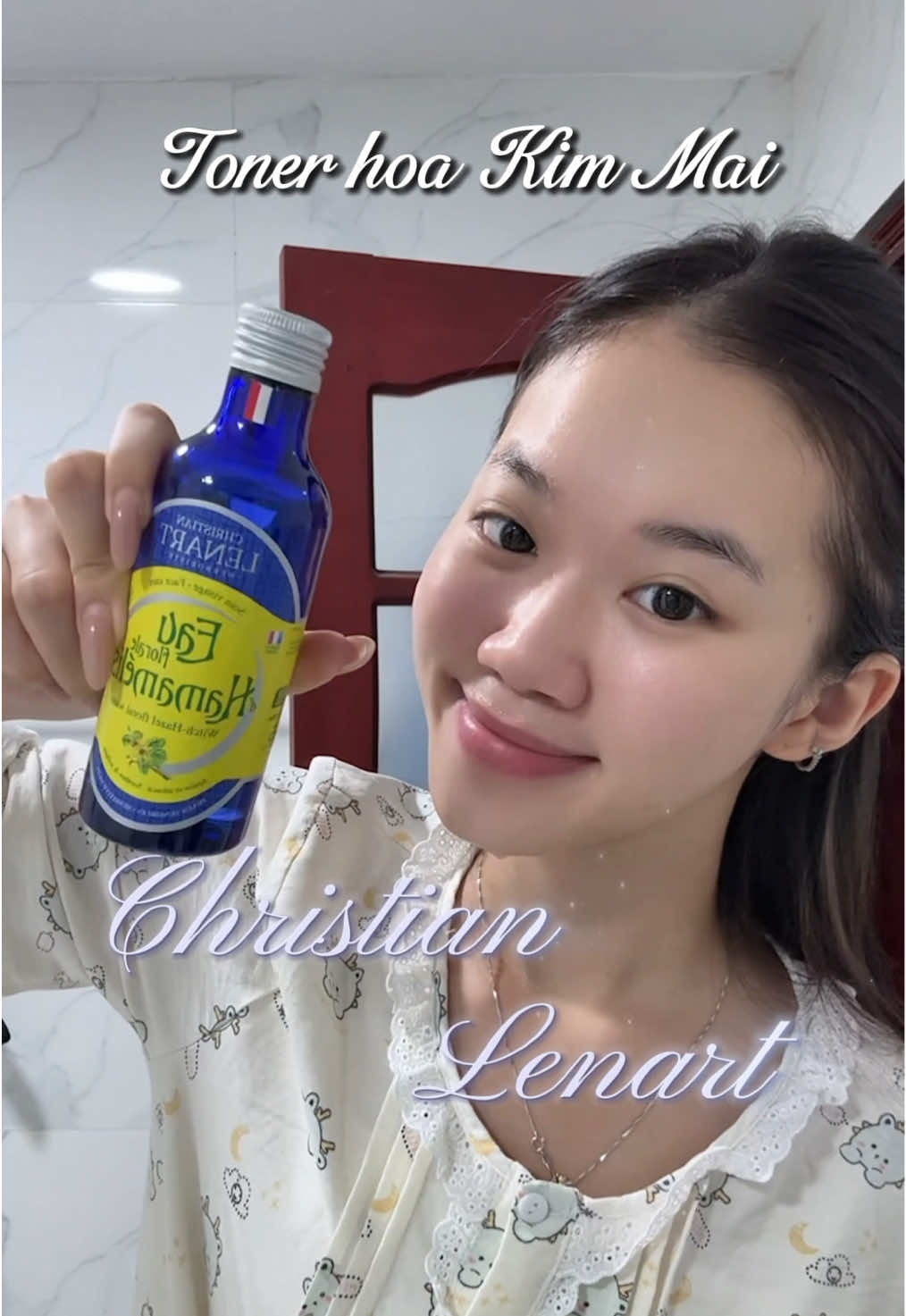 Bác nào đang da dầu, tham khảo ngay em nó cho tui đi nhaaa #christianlenart #christianlenartvietnam #nuochoacanbang #tonerhoakimmai #tonerhoahong 