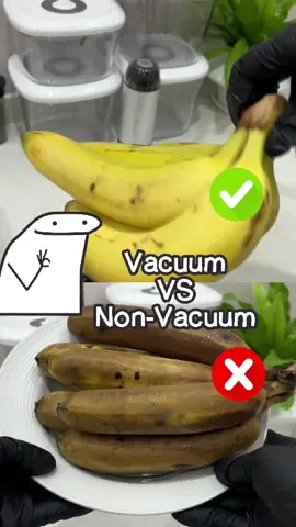 Vacuum VS Non-Vacuum #vacuumsealer #vacuumsealerbags #foodsealer #save #kitchen #KitchenHacks #food #tiktok #tiktokshop #fyp #LanguageLearning 