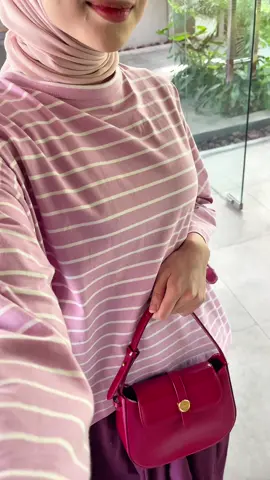 Pink & Red 🔥💖  #hijabchic #hijabchicpink #fashiontiktok #outfitinspo #trend 