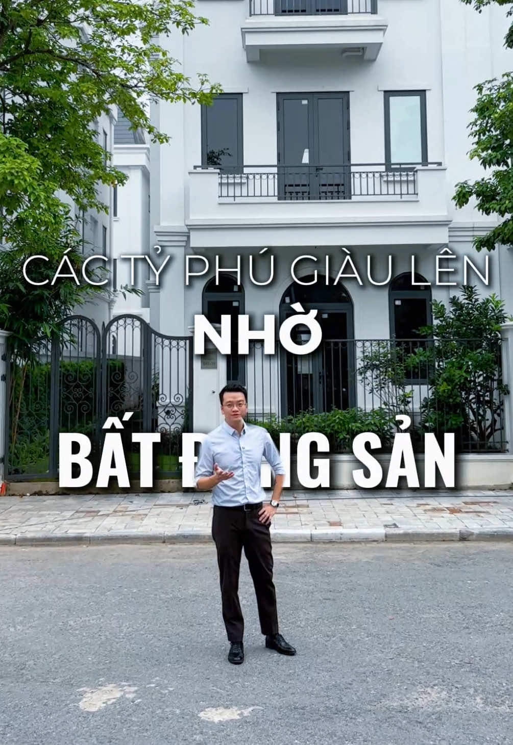 Phân khu Solasta Mansion thuộc khu đô thị Nam Cường, khu đô thị dành cho những người giàu có..!  Đoàn Mạnh - Cố vấn bất động sản đầu tư.  Liên hệ để tư vấn : 090.4499.137.  #doanmanh #doanmanhbatdongsan #batdongsan #khudothinamcuong #solasta 