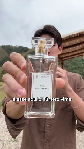 Na promo da semana do cliente na LESCENT, os perfumes de 100ml estão a partir de R$89!  Perfume do vídeo: n°20 - Brise amalfi  Garanta o seu em www.lescent.com.br Use o cupom KIMDAMODA para um desconto maior. #perfumes #fragrancias #publi