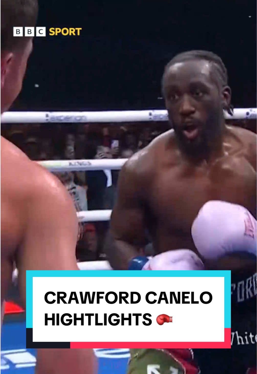 Here's how Terence Crawford made history 🥊 The moment the American became a three-time undisputed champion 🙌 #Boxing #TerenceCrawford #CaneloaAlvarez 