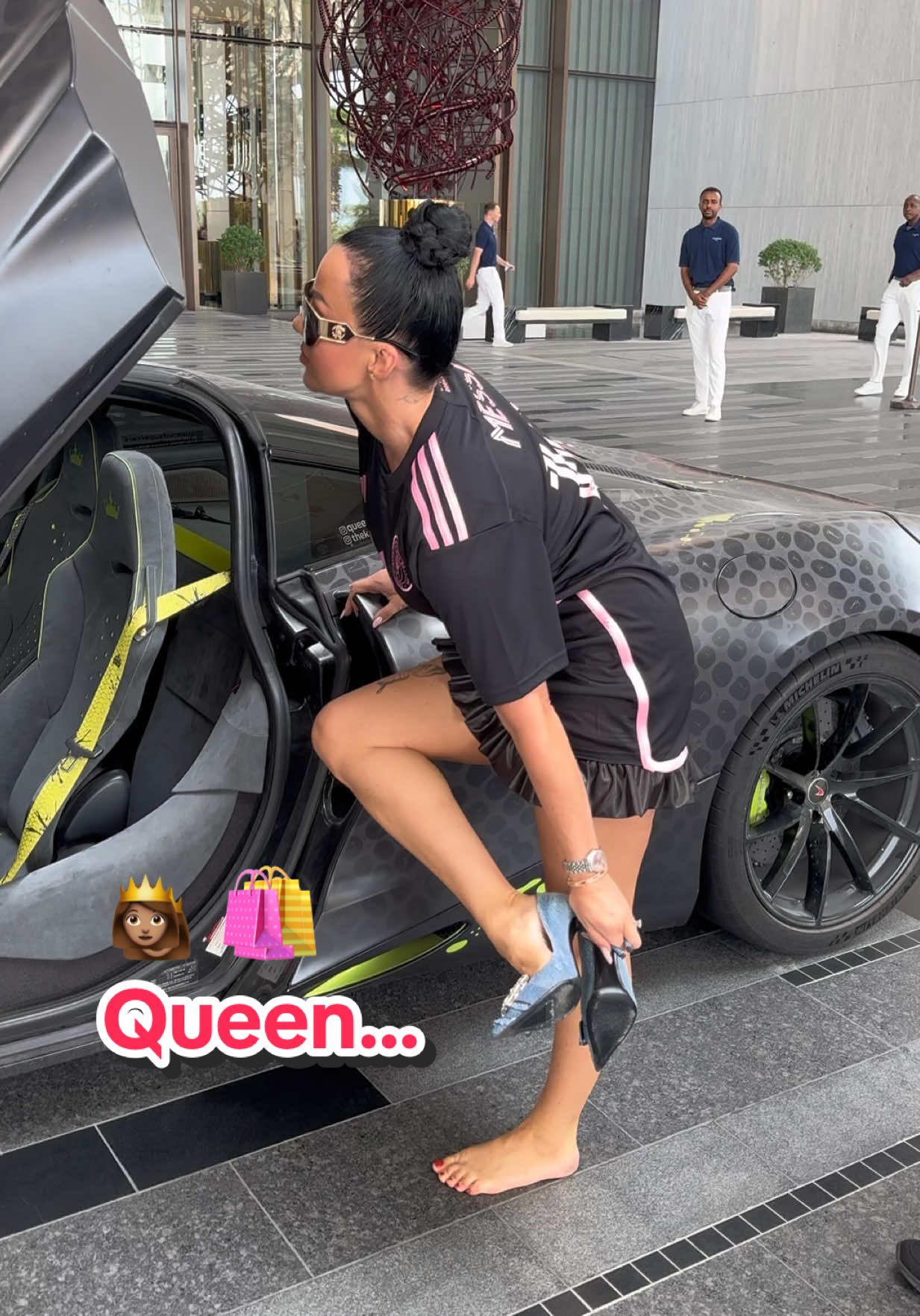 👸🏽  🛍️ 👠 🏎️  #bts #shopping #trending #fyp #viraltiktok 
