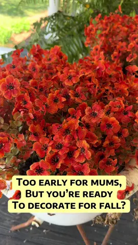 #toohotforfall #falldecor #artificialflowers #MomsofTikTok #tiktokdecor 