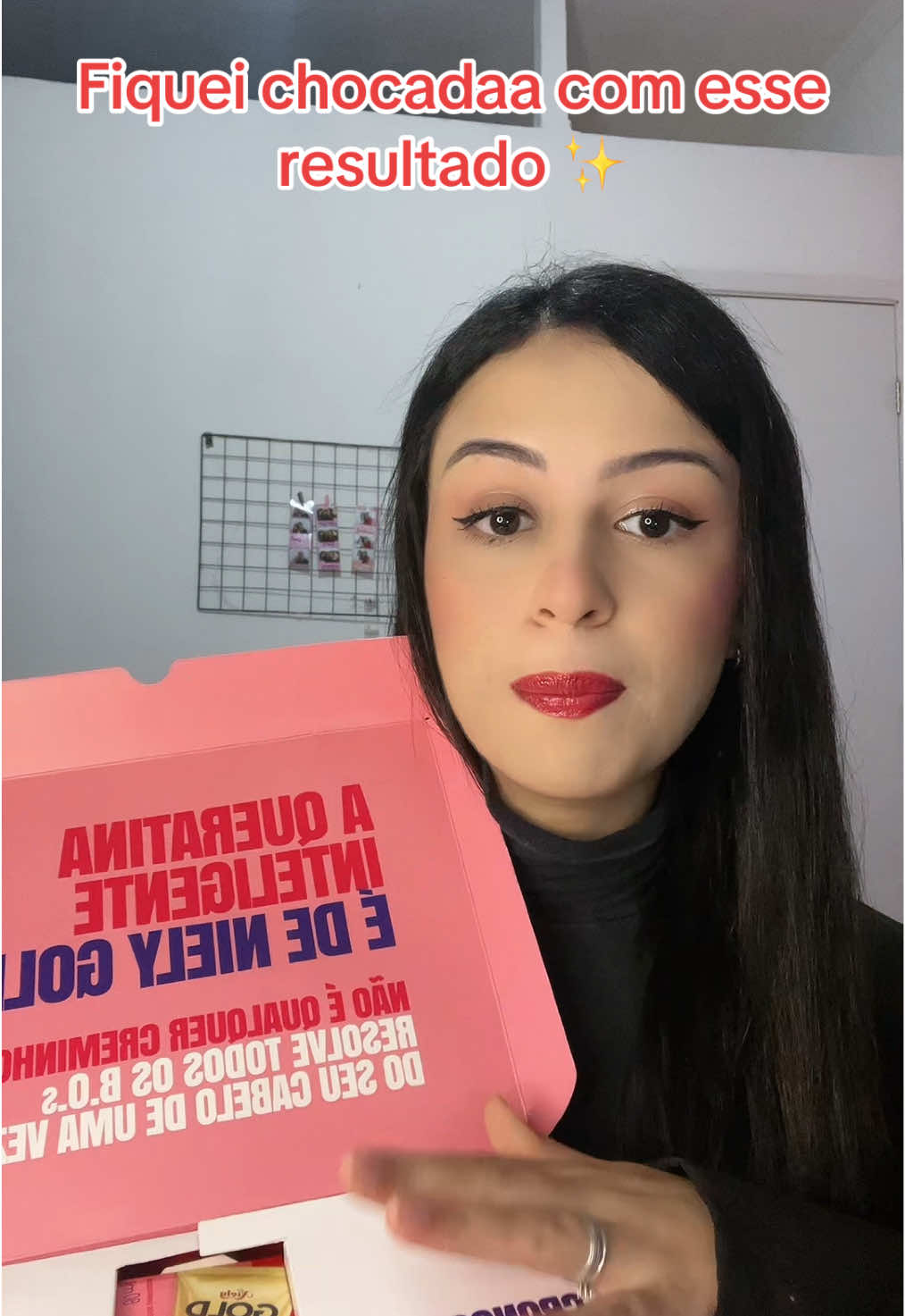 Vou ser bem sincera, tinha preconceito com essa marca mas me surpreendi demais! O cabelo ficou leve, macio e brilhoso ✨ Quem aí já testou a queratina da @Niely?💕 #queratananielygold #review #testandoprodutos #produtosdecabelo #produtosdebeleza 