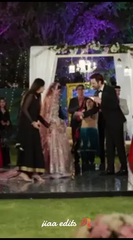 Tum esy badal jao gy#creatorsearchinsights #trending #SelfImprovement #inspiration 