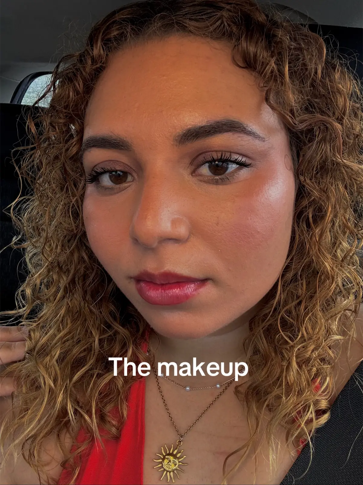 Falling in love with my look all over again 💖 From base to final touch 😍 Which product would you try first?  @Saie Glowy Super Gel/ Slip Tint @Patrick Ta Beauty Creme Contour & Powder Bronzer @rhode skin Pocket blush / Glazing Mist  @Milani Cosmetics Baked blush  @ONE SIZE BEAUTY Ultimate Blurring Setting Powder / Boucle Silk Airbrushed Talc-free Powder @Laura Mercier Flawless Concealer @Benefit Cosmetics 24h Brow gel  @Too Faced better than sex máscara / Lip injection liner @Charlotte Tilbury Airbrush Flawless matte setting spray / Unreal Lips Healthy Glow Nectar Lip Oil #fyp #makeuplovers #GlowUp #divevibes #girlsgirlsgirls 