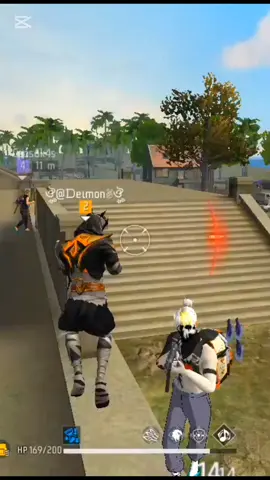 Todo amarillo! 😎 Mostrando mi estilo en Free Fire. Quién más se une al #EscuadronAmarillo? #FreeFire#GarenaFreeFire #CapCut #paratii 