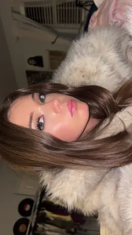 Cvntyyy & channeling kate moss #smokeyeye 