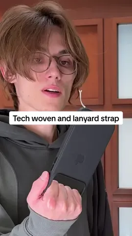 Would you trust your new $800+ phone to Apple String. #iphone17 #iphoneaccessories #iphone17promax 