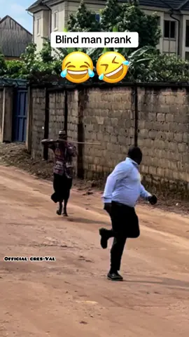 Replying to @B@ron gifted 😫🧸💞💙 blind man prank  Part 15: