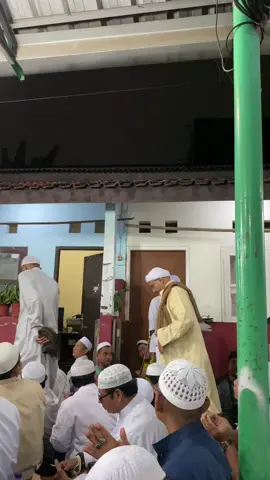 Habib Taufiq bin Abdul Qodir Assegaf (ketua robithoh alawiyyah) #habibtaufiqbinabdulqodirassegaf #maulid #habaib #fyppppppppppppppppppppppp 