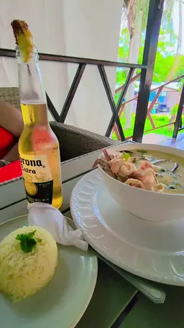 deja de irte tan largo a buscar mariscos deliciosos km27 carretera al sur de Tegucigalpa la trinidad sabanagrande tel:32086455