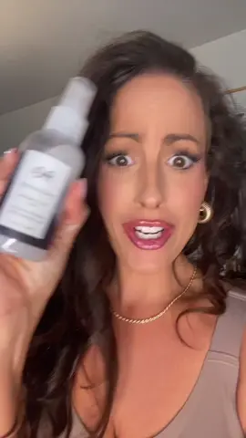 It’s sooo good! #dryshampoo #randco #randcohair #finehair #hairhack 