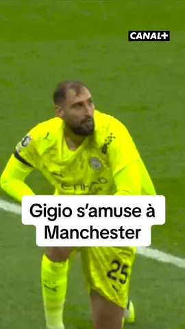 Pas mal ce gardien, vous connaissiez ? 🫣 #sportstiktok #footballtiktok #donnarumma #mancity 