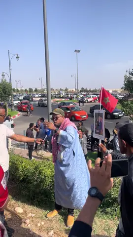 مدينة أكادير تغلي  ماذا يقع في المدينة التي يسيرها عزيز اخنوش بالتليكوموند من الرباط  الجو فيه احتقان كبير  شعارات وأصوات  غاضبة من المستشفيات العمومية والفساد وغلاء المعيشة  احتجاجات سياسية واجتماعية تسمع في وسائل التواصل الاجتماعي بقوة   يبدوا ان أهل اكادير لم يسمعوا لخطاب اخنوش قبل أيام في حوار نقلته القناتين العموميتين المحنطتين  او أنهم سمعوا خطاب ارتياحهم وخرجوا يقولون الحقيقة  #explore #agdir♓♓♓♓❤❤❤❤❤🥀🥀🥀🥀 #مستشفلى_البشير 