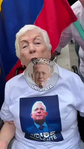 Desahogase en los comentarios #presidente #viral #Uribe 