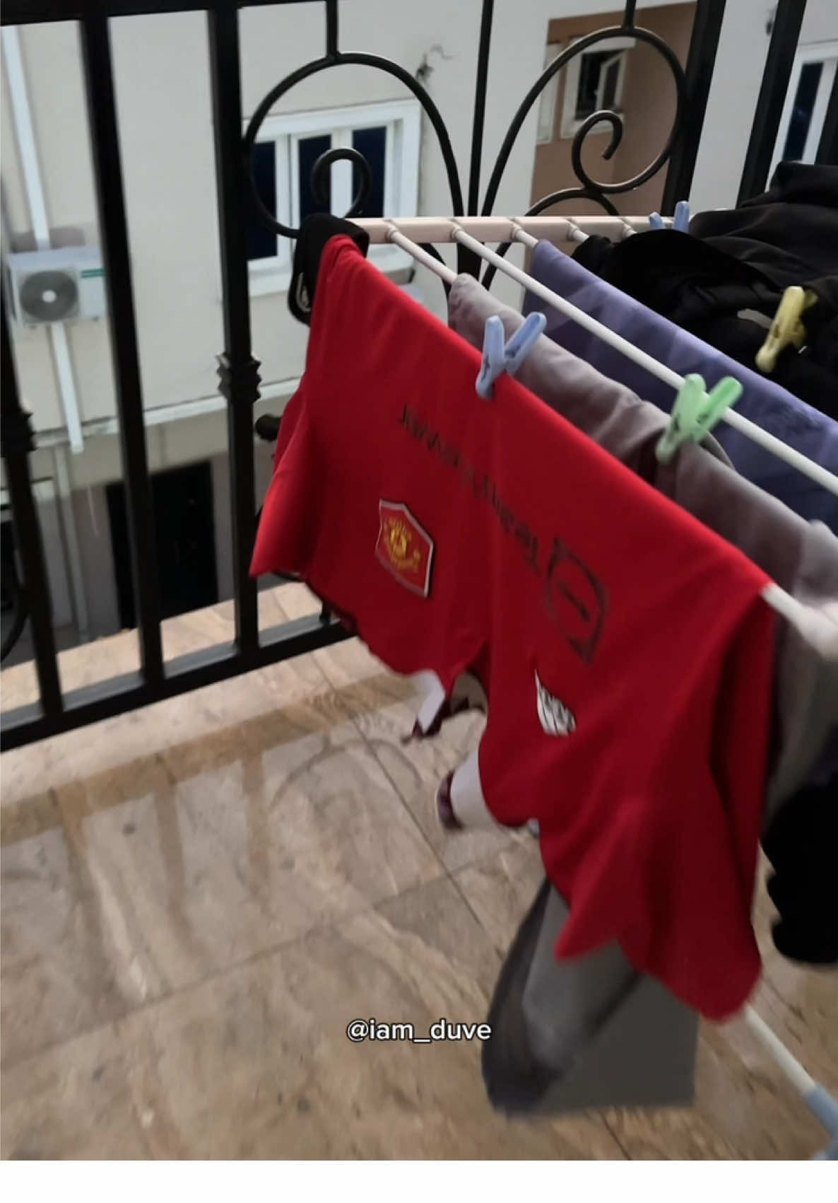 Abeg.. any football club Dey vacant 🙏🙏  #fypシ゚ #foryoupage #viral #manchesterunited #football 