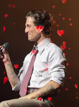 @Damiano David Tangerine 13-09-25 Berlino 2’ concerto 👏🏻♥️🫶🏻🇮🇹😘