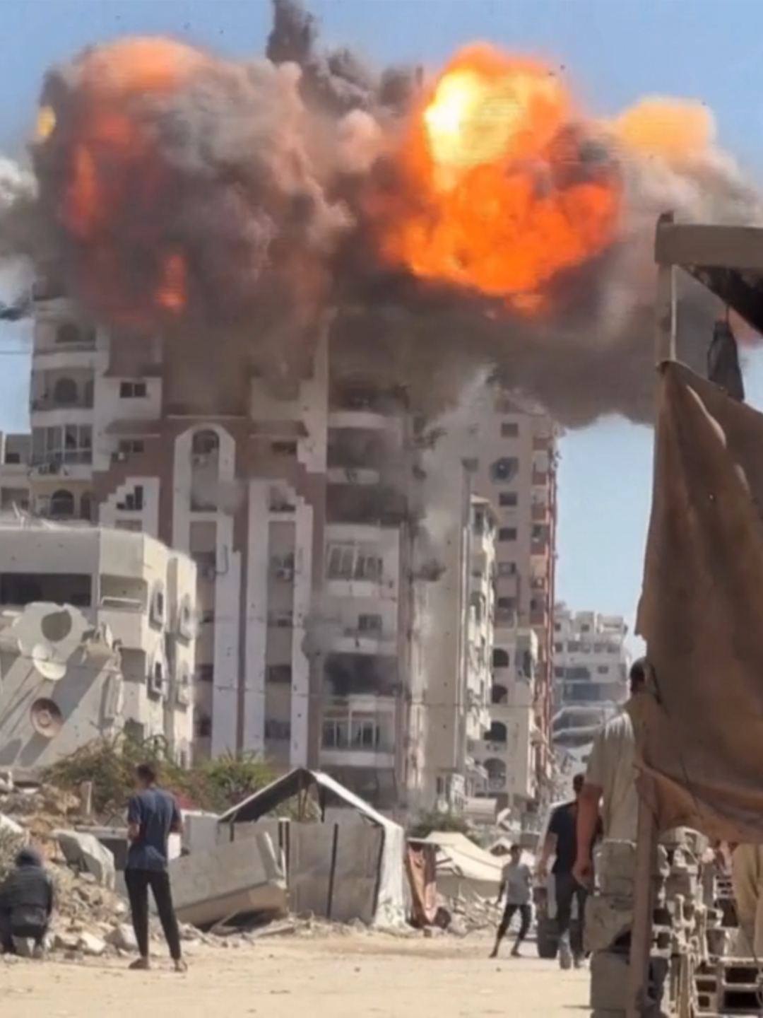 Israeli strikes struck two residential buildings in Gaza City on Sunday, September 14, with residents given evacuation orders shortly before the bombing. Israel began ramping up its attack on Gaza City late last month, saying it aimed to free the remaining hostages held by Hamas. It has said all civilians should leave the city and go to Mawasi, which it has designated a humanitarian zone. Israeli forces destroyed at least 30 residential buildings in Gaza City and forced thousands of people from their homes, Palestinian officials said, as U.S. Secretary of State Marco Rubio arrived on Sunday to discuss the future of the conflict. | via Reuters Video obtained by Reuters #GMAIntegratedNews