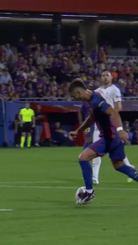 😲 @Ferran Torres  👀 Agirrezabala  #BarçaValencia #LALIGAHighlights #VUELVELALIGA #LALIGAEASPORTS #DeportesEnTikTok 